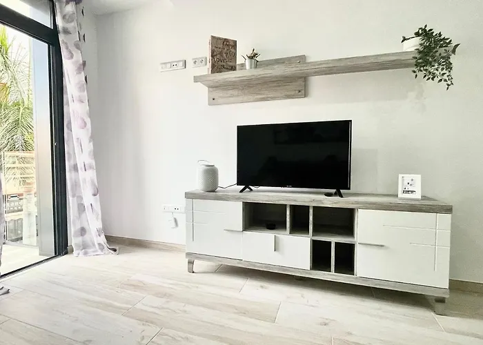 Island Suites