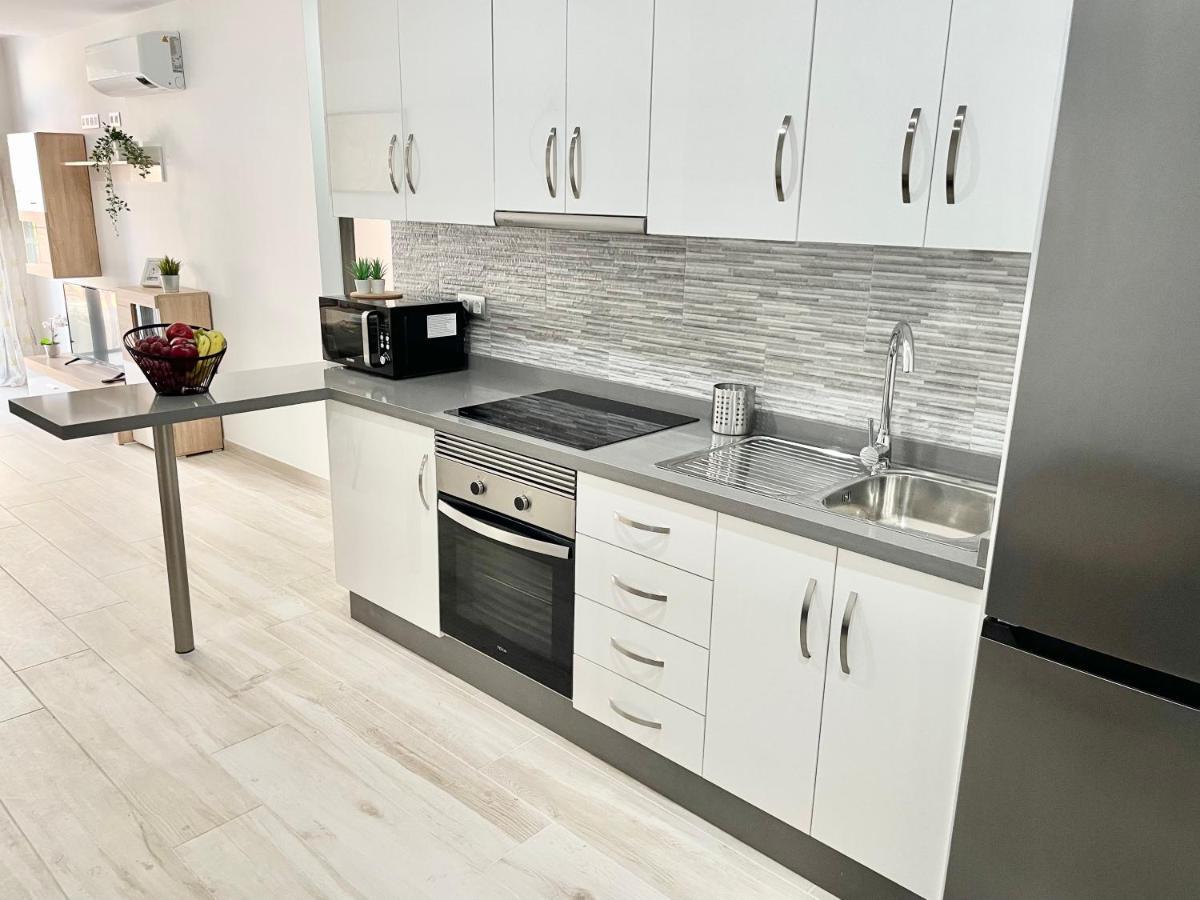 Apartment Island *