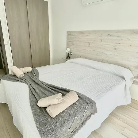 Island Suites Arona  Exterior foto